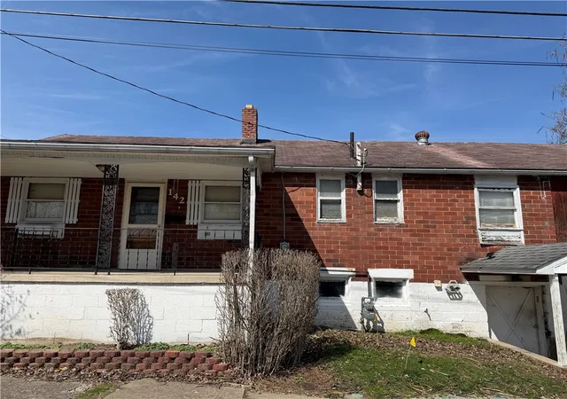 1st image of 142 Cumberland Village, Carmichaels/cumblnd, PA 15320 | MLS# 1748368