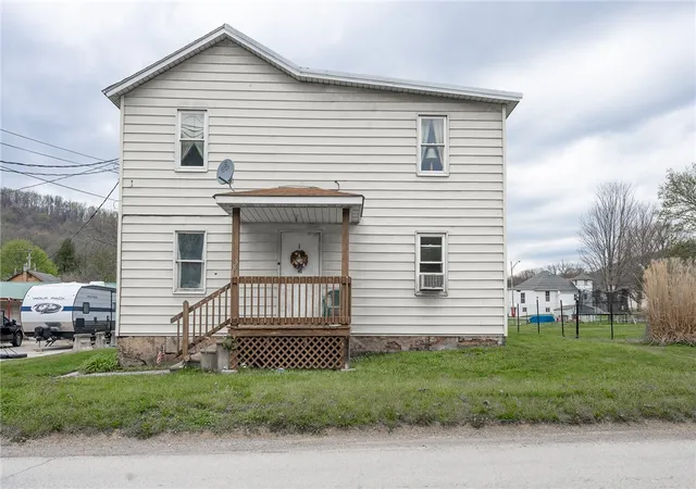 Homes for sale in E/w Wheatfield Twp, PA | 185 Front St, E/w Wheatfield Twp, PA 15949 | MLS# 1748576