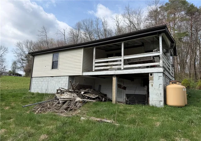 Photo 3 of Sale Pending at 250 Pipestem Rd, Slippery Rock, PA 16057 | MLS# 1748638 | Listing updated on 2026-08-31