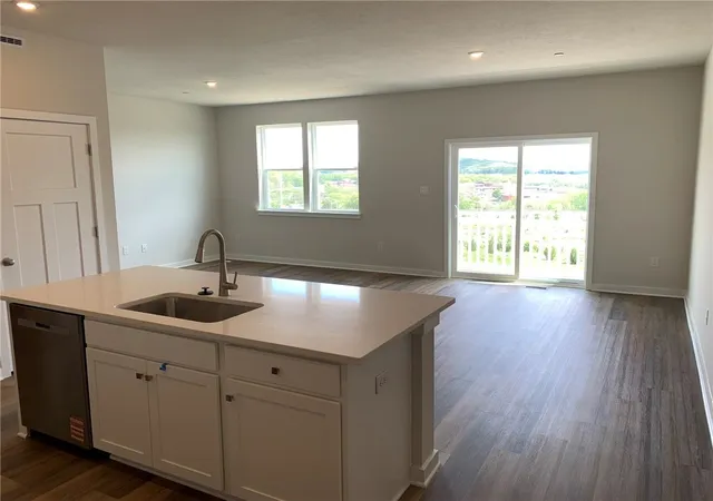 4th image of 216 Paddock Lane, Harmony, PA 16037 | MLS# 1748659