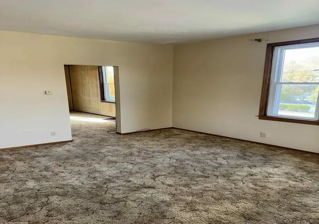 5th image of 910 Harrison Ave, Jeannette, PA 15644 | MLS# 1748819