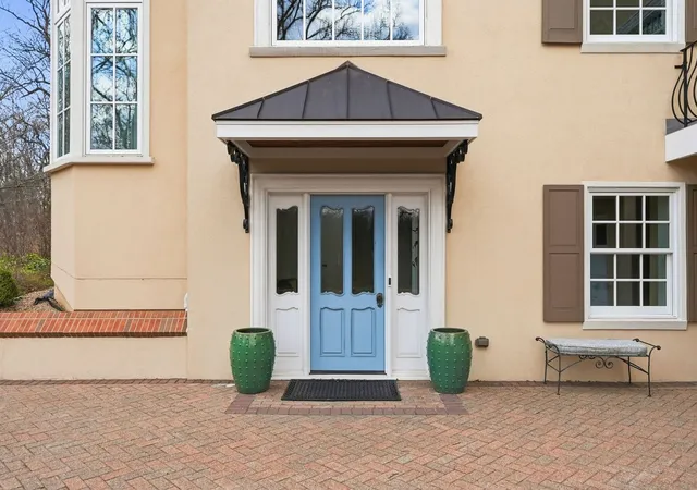 2nd image of 73 Stonedale Rd, Sewickley, PA 15143 | MLS# 1748923