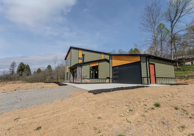 4th image of 391 Sarvest Road, Addison Twp, PA 15411 | MLS# 1748582