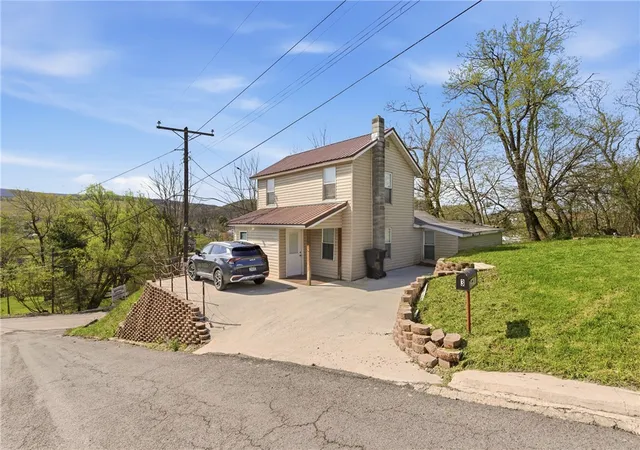 Homes for sale in Meyersdale Boro, PA | 3 Chestnut Street, Meyersdale Boro, PA 15552 | MLS# 1748978