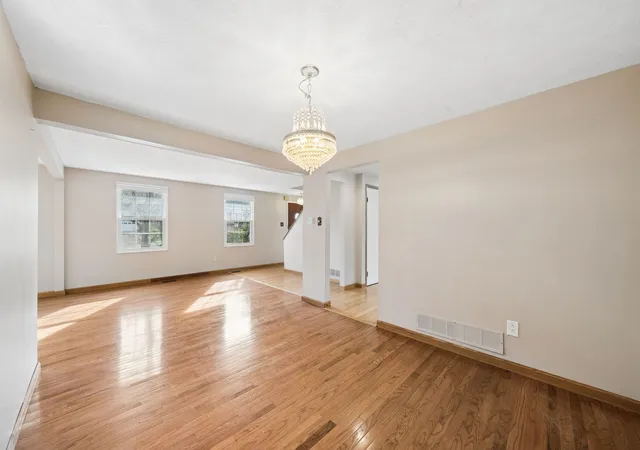 Photo 4 of Single family home for sale at 446 Diablo Dr, Upper St Clair, PA 15241 | MLS# 1749057 | Listing updated on 2026-07-03