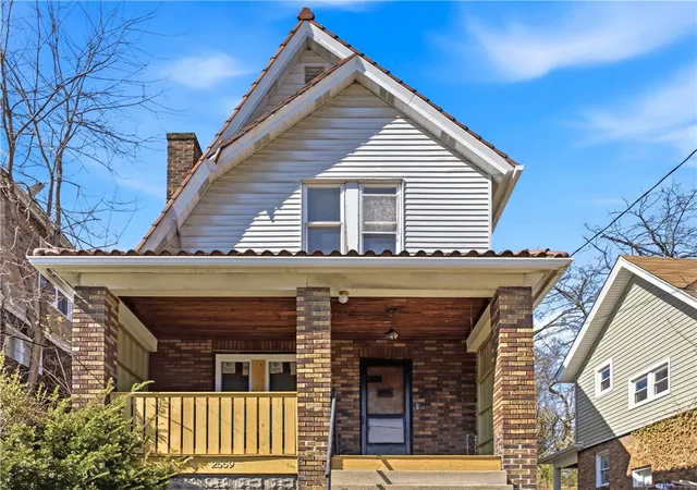 Homes for sale in Beechview, PA | 2559 Wenzel Ave, Beechview, PA 15216 | MLS# 1749066