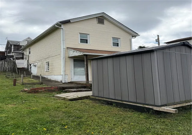 4th image of 1208 Scott St, Mc Keesport, PA 15132 | MLS# 1749113