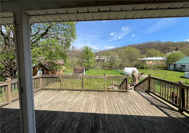 5th image of 18160 403 Hwy, Green/commdre/prchse, PA 15734 | MLS# 1749129