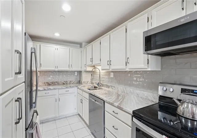 4th image of 750 Washington Rd #109, Mt Lebanon, PA 15228 | MLS# 1749122