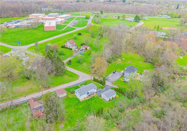 Photo 32 of Manufactured home for sale at 501 Avon St, Union Twp, PA 16101 | MLS# 1749130 | Listing updated on 2026-07-22