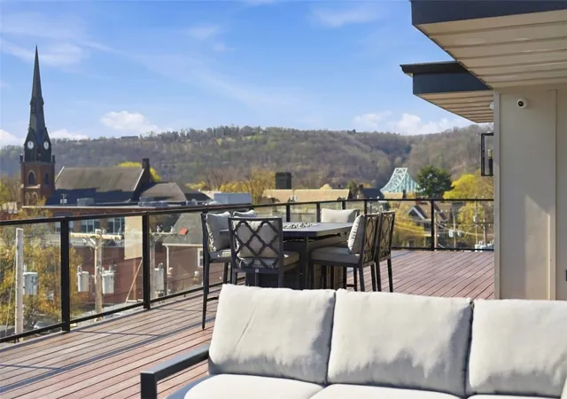 3rd image of 443 Walnut Street, Sewickley, PA 15143 | MLS# 1748378