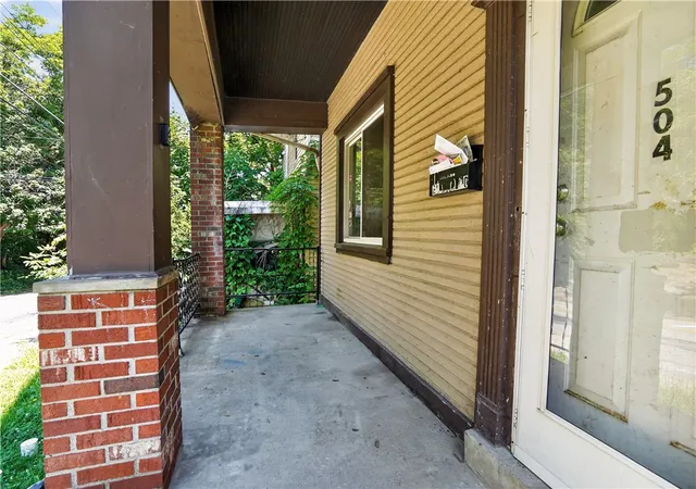 Homes for sale in Crafton Heights, PA | 504 Stratmore St, Crafton Heights, PA 15205 | MLS# 1749041