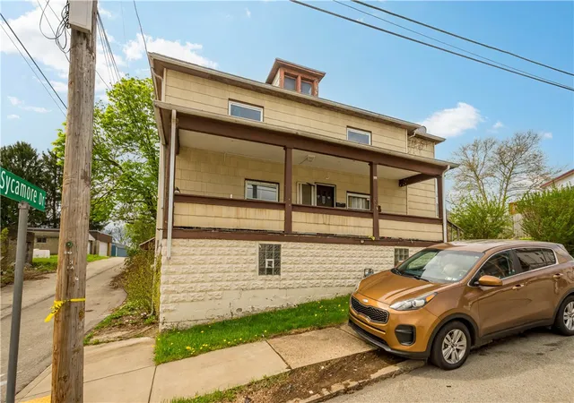 Homes for sale in Donora, PA | 537 6Th St, Donora, PA 15033 | MLS# 1748654