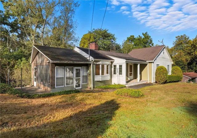 image of 6453 Old Pulaski Rd, Pulaski Twp, PA 16142 | MLS# 1749149