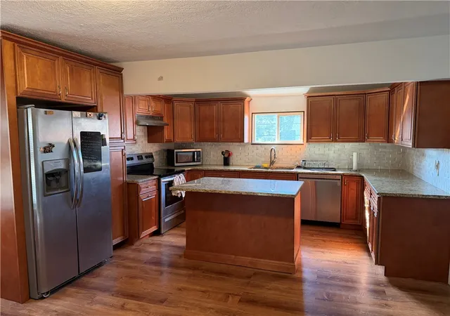 Photo 5 of Single family home for sale at 3610 Downing St, South Park, PA 15129 | MLS# 1749186 | Listing updated on 2026-05-28
