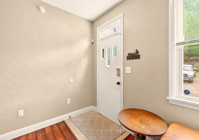 3rd image of 2835 Edwards Way, South Side, PA 15203 | MLS# 1749036