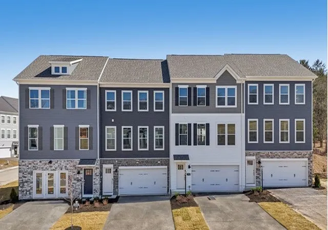 1st image of 303 Alliance Dr, Jackson Twp, PA 16037 | MLS# 1749268
