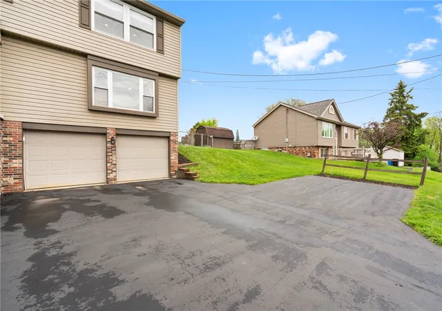 2nd image of 8961 Barnes Lake Rd, North Huntingdon, PA 15642 | MLS# 1749298