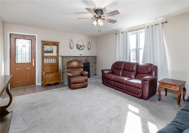 4th image of 1971 Henderson Ave, Chartiers, PA 15301 | MLS# 1749330