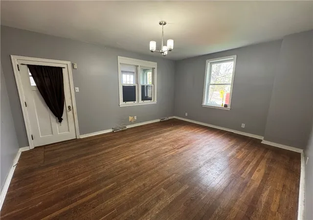 Photo 3 of Single family home for sale at 804 Eastman St, West Mifflin, PA 15122 | MLS# 1748821 | Listing updated on 2026-08-04