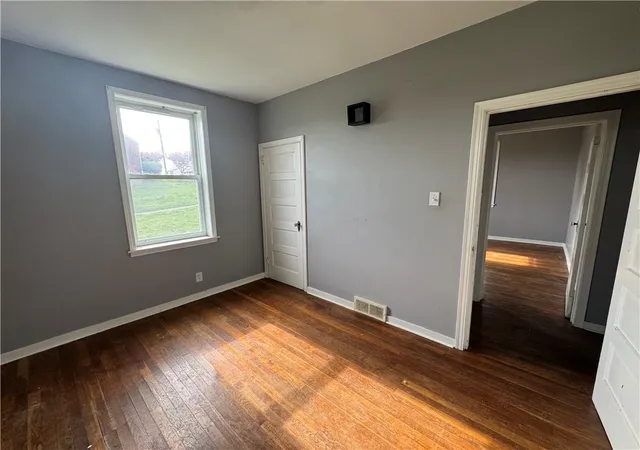 Photo 4 of Single family home for sale at 804 Eastman St, West Mifflin, PA 15122 | MLS# 1748821 | Listing updated on 2026-08-04