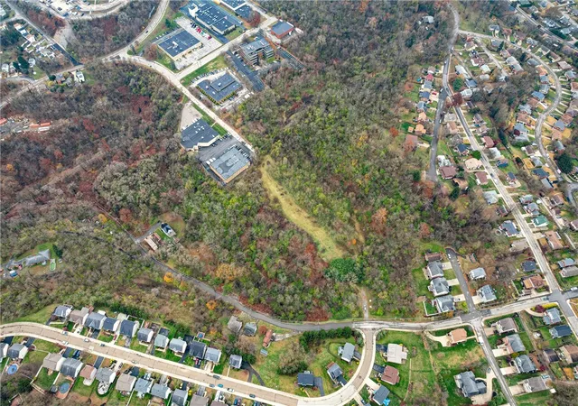 1st image of 0 Kearns Ave, Banksville/westwood, PA 15220 | MLS# 1749370