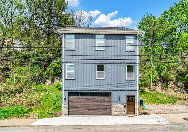 1st image of 1102 Spring Garden Ave, Pittsburgh, PA 15212 | MLS# 1748185
