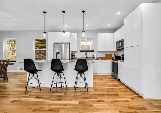 3rd image of 1102 Spring Garden Ave, Pittsburgh, PA 15212 | MLS# 1748185