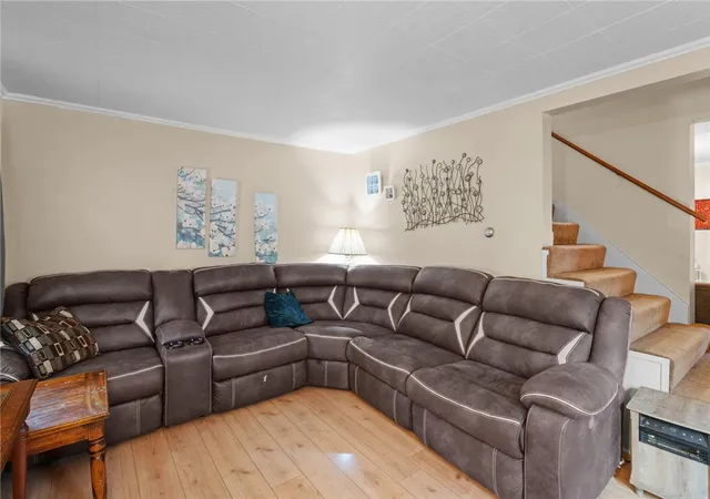Photo 2 of Single family home for sale at 1507 Grant St, N Braddock, PA 15104 | MLS# 1749428 | Listing updated on 2026-07-13
