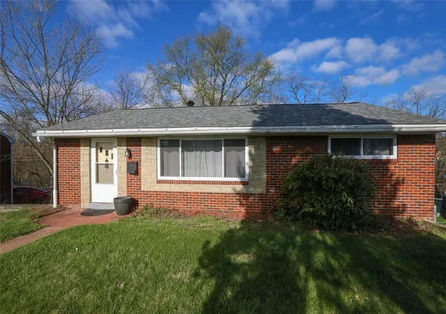 Homes for sale in West Mifflin, PA | 304 Millport Rd, West Mifflin, PA 15122 | MLS# 1749507
