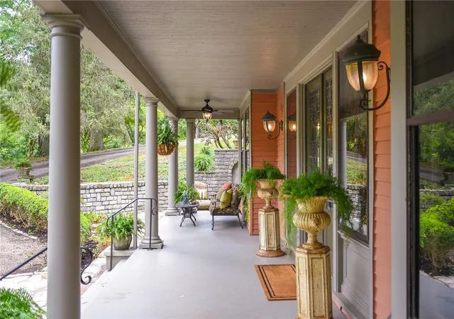2nd image of 809 Blackburn Rd, Sewickley Heights, PA 15143 | MLS# 1749456