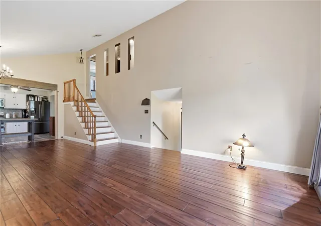 Photo 3 of Single family home for sale at 6 Manorview, Greenville Boro, PA 16125 | MLS# 1749547 | Listing updated on 2026-09-01