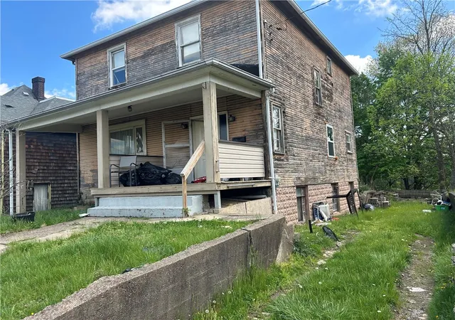 1st image of 306 4th St, Monessen, PA 15062 | MLS# 1749552