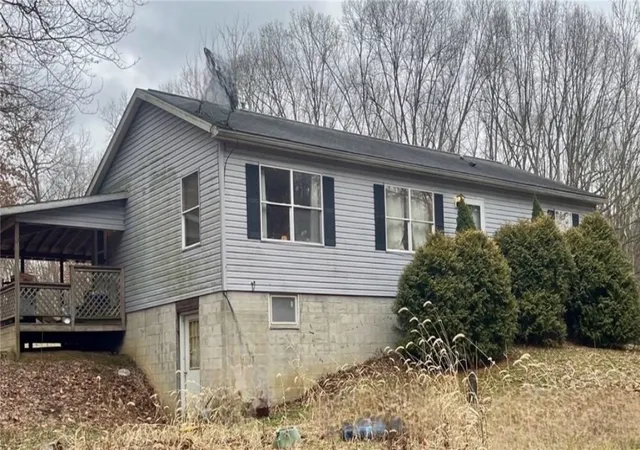 2nd image of 123 Church St, Sugar Grove Twp, PA 16125 | MLS# 1749618