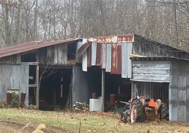 4th image of 123 Church St, Sugar Grove Twp, PA 16125 | MLS# 1749618