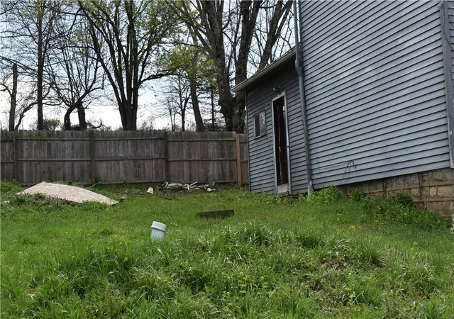 2nd image of 2380 Mt Pleasant Rd, South Huntingdon, PA 15679 | MLS# 1749508