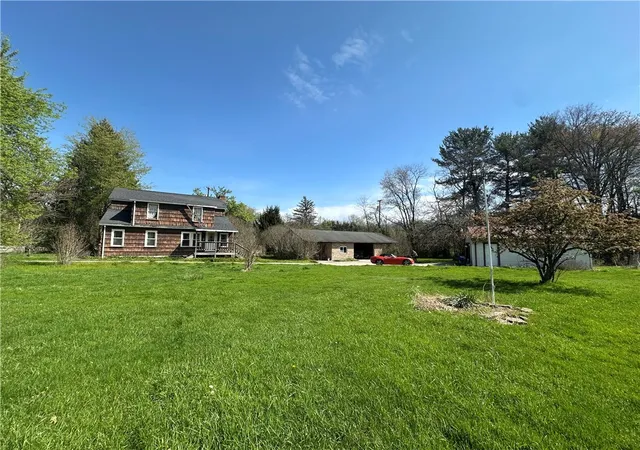 2nd image of 1780 Hofius Lane, Hermitage, PA 16148 | MLS# 1749757
