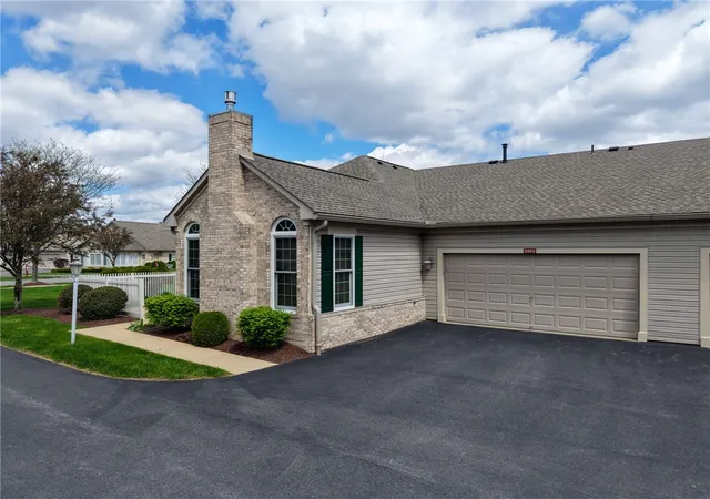 5th image of 2072 Winchester Ct, Connoquenessing Twp, PA 16053 | MLS# 1749758