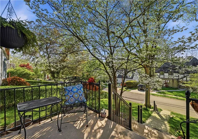 Photo 3 of Sale Pending at 240 Inglewood Dr, Pittsburgh, PA 15228 | MLS# 1748991 | Listing updated on 2026-07-13