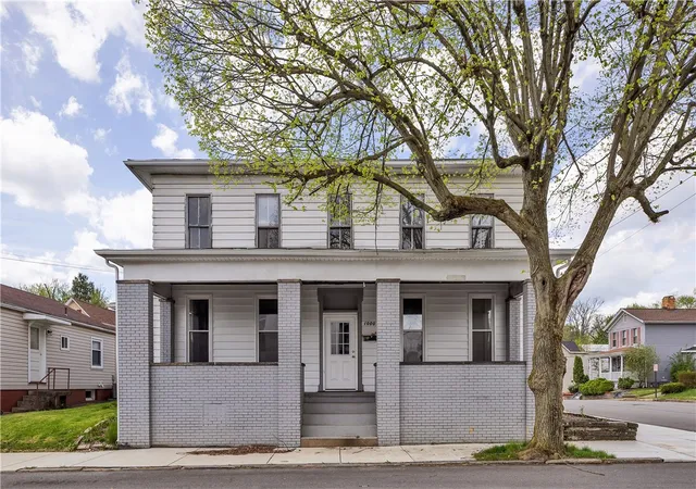 2nd image of 1000 9th Ave, New Brighton, PA 15066 | MLS# 1749283