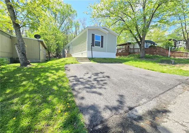 2nd image of 623 Falls Church Rd, North Fayette, PA 15126 | MLS# 1750009