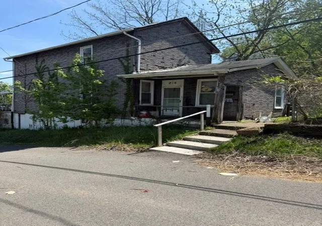 Homes for sale in Sheraden, PA | 218 Florien St, Sheraden, PA 15204 | MLS# 1750018
