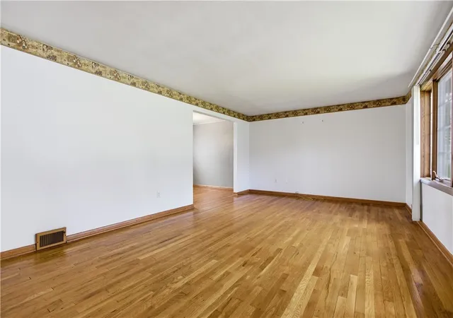 5th image of 20 Greenwood Rd, Forest Hills Boro, PA 15221 | MLS# 1749980