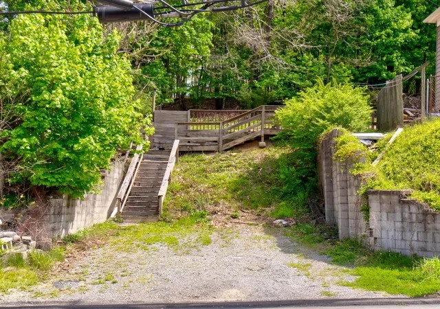 Photo 3 of Single family home for sale at 645 Virginia Ave, Rochester, PA 15074 | MLS# 1749786 | Listing updated on 2026-08-31