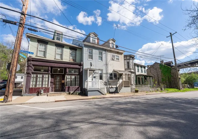 1st image of 3144 1/2 Mcclure Ave, Marshall Shadeland, PA 15212 | MLS# 1750052