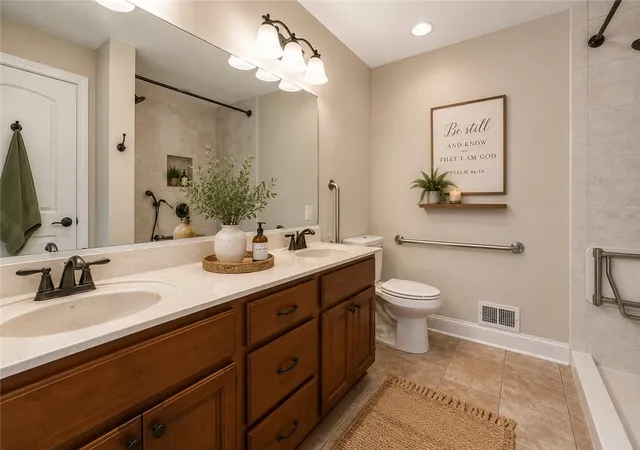 Photo 4 of Sale Pending at 116 Shelton Pl Dr, Evans City, PA 16033 | MLS# 1750152 | Listing updated on 2026-10-03
