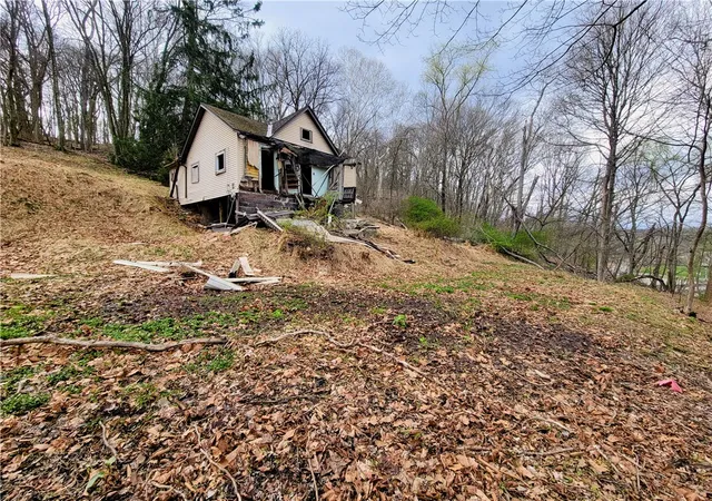1st image of 3867 Leslie Ave, Allison Park, PA 15101 | MLS# 1750059