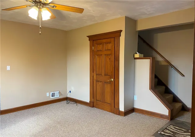 Photo 3 of Single family home for sale at 1091 Martin Ave, New Kensington, PA 15068 | MLS# 1750064 | Listing updated on 2026-06-17