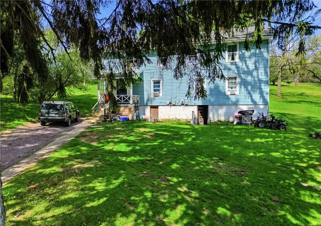 5th image of 132 Waterloo Street, Somerset Twp, PA 15541 | MLS# 1749587