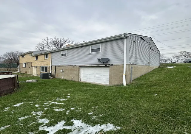 Photo 3 of Single family home for sale at 7674 Saltsburg Rd, Plum Boro, PA 15239 | MLS# 1750198 | Listing updated on 2026-05-26